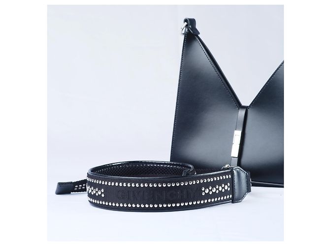 Givenchy Leder Tasche mit Ausschnitten Schwarz - Ansicht 3
