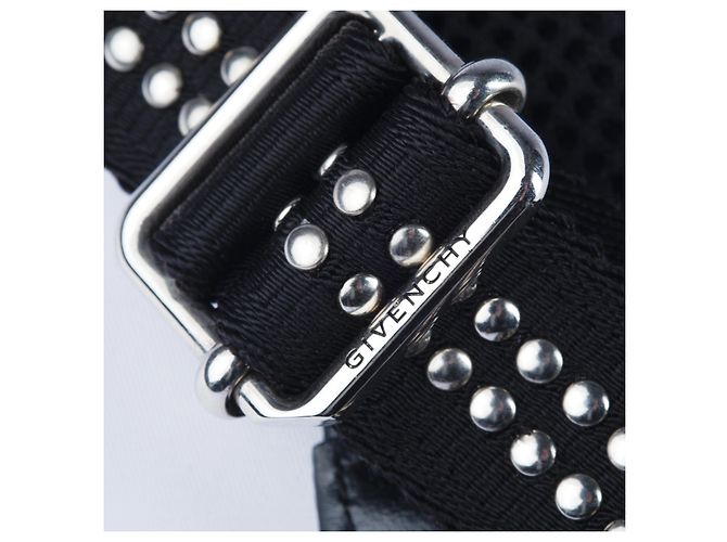 Givenchy Leder Tasche mit Ausschnitten Schwarz - Ansicht 6