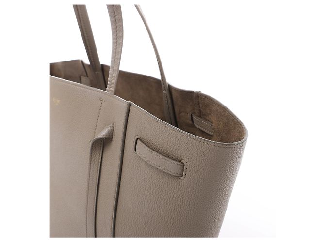 Céline Bolsa de Ombro Pequena em Couro Celine Cabas Phantom na Cor Taupe - vista 5