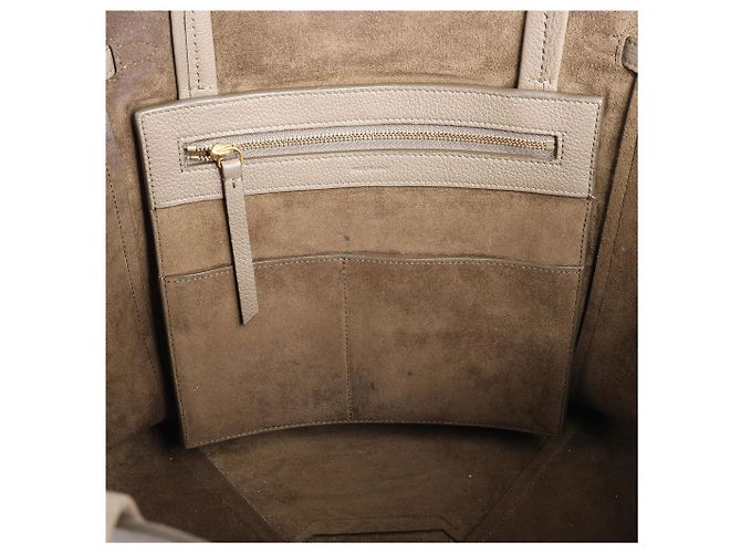 Céline Bolsa de Ombro Pequena em Couro Celine Cabas Phantom na Cor Taupe - vista 8