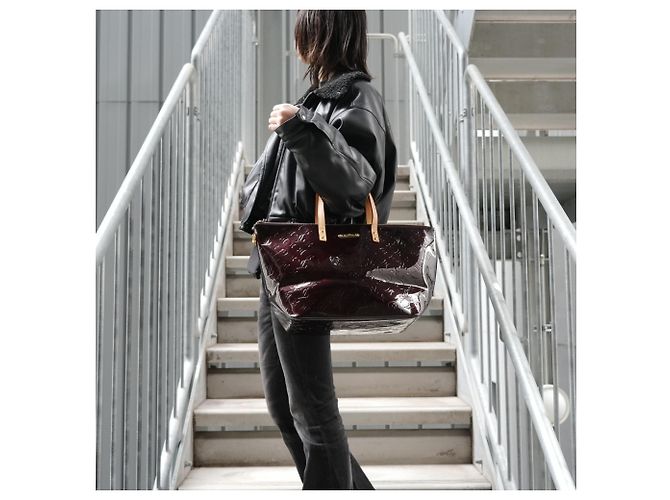Louis Vuitton Monogram Vernis Bellevue GM Tote Bag Rot - Ansicht 12