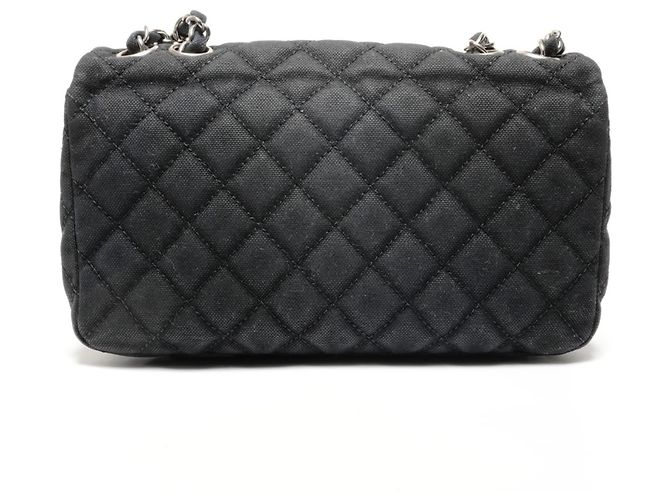 Borsa a spalla in tela matelassé Chanel Nero - vista 2