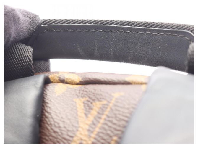 Zaino Discovery PM Louis Vuitton Marrone Nero - vista 11