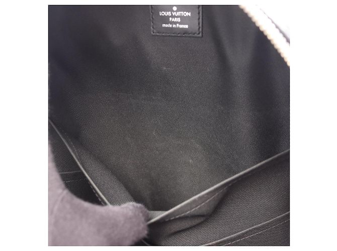 Sac à dos/sac à main Louis Vuitton Josh NV Marron Noir - vue 5