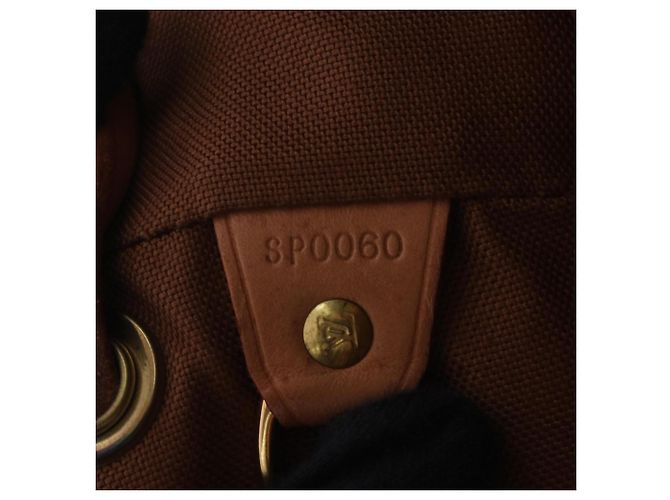 Zaino/Borsa Montsouris MM Louis Vuitton Marrone - vista 5