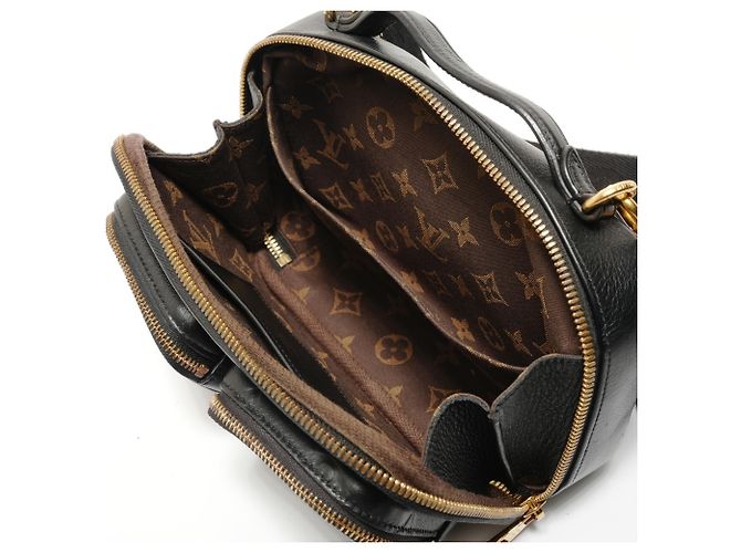 Borsa a tracolla utilitaria Louis Vuitton Nero - vista 10