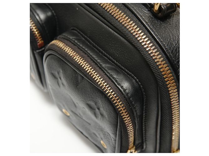 Borsa a tracolla utilitaria Louis Vuitton Nero - vista 13