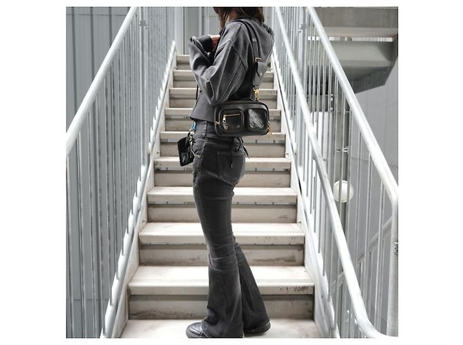 Borsa a tracolla utilitaria Louis Vuitton Nero - vista 14