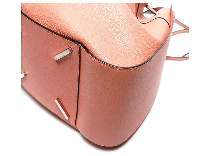 Borsa a Spalla Piccola in Pelle Loewe Hammock 2 Vie Rosa - vista 6