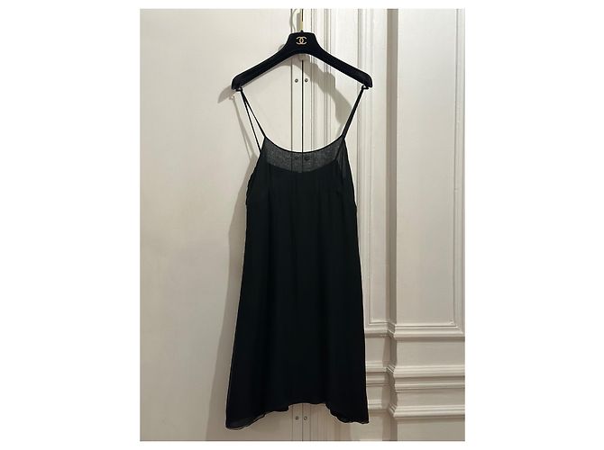 Kleine schwarze Kleid Chanel 1998 - Ansicht 2