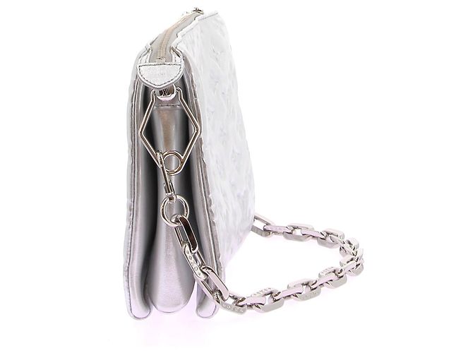 Coussin Louis Vuitton Borsa argentata in pelle "Cuscino" Argento - vista 4