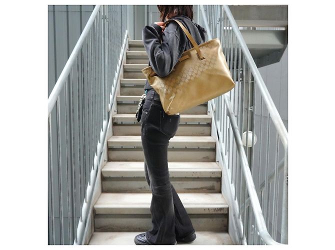 Borsa Tote Gucci GG Stampata Oro D'oro - vista 14