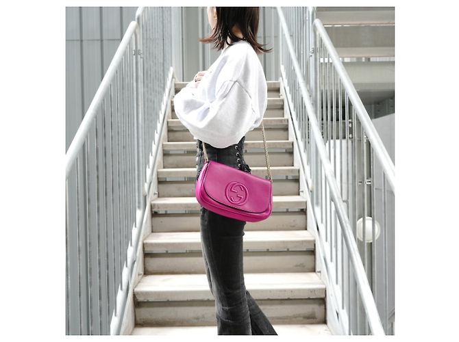 Borsa a Spalla Gucci Soho G-Stitch con Frange Rosa - vista 13