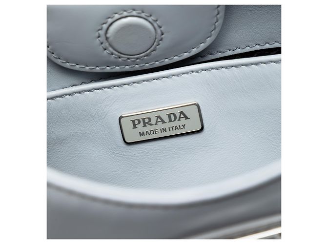 Sac à bandoulière Cleo en cuir spazzolato bleu de Prada Bleu clair - vista 5