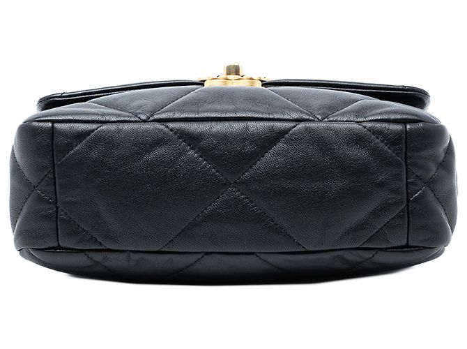 Chanel Nero Medio Pelle di Agnello 19 Flap - vista 3