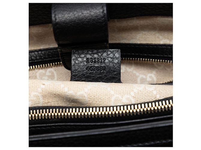 Bolsa Tote Diana Média em Couro Preto com Bambu Gucci - vista 6