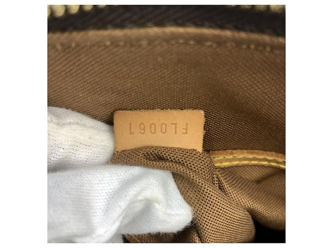 Borsa Alma Monogram Louis Vuitton - vista 7