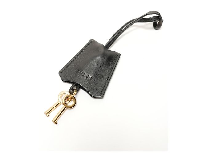 Gucci GG Marmont schwarze Handtasche - Ansicht 14