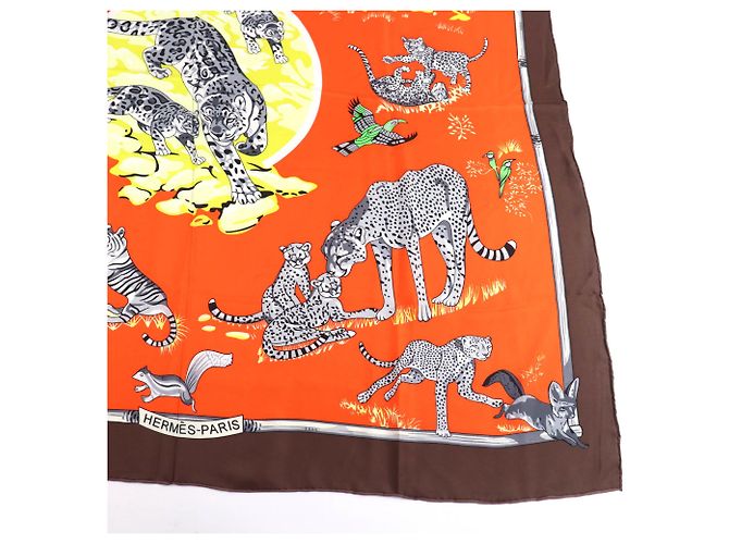 Foulard in seta Hermès Carré 140 Tendresse Feline Multicolore - vista 4