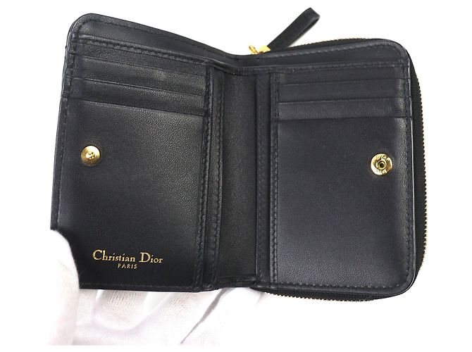 Schwarze Leder-Bi-Fold-Geldbörse von Christian Dior - Ansicht 4