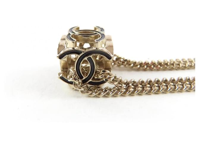 Collana Cube Coco Mark A22K di Chanel D'oro - vista 4