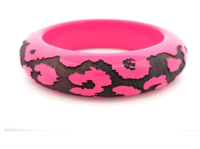 NUOVO BRACCIALE LOUIS VUITTON LEO MONOGRAM LOGO LV IN LEGNO LACCATO ROSA Fuschia - vista 4