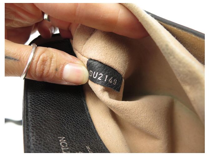 BORSA A MANO LOUIS VUITTON LOCKME EVER BB IN PELLE NERA M53937 BORSA A SPALLA Nero - vista 19