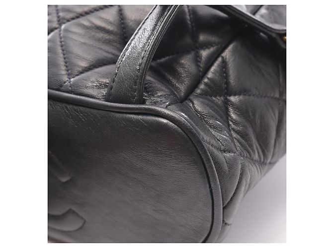 Timeless Chanel Matelassé Lammfell Rucksack Schwarz - Ansicht 6