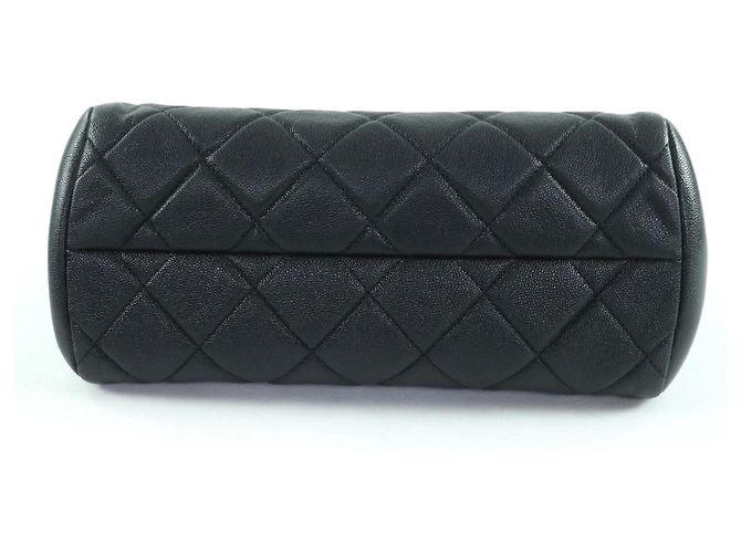 Bowling Borsa a mano in pelle caviar trapuntata Chanel Nero - vista 4