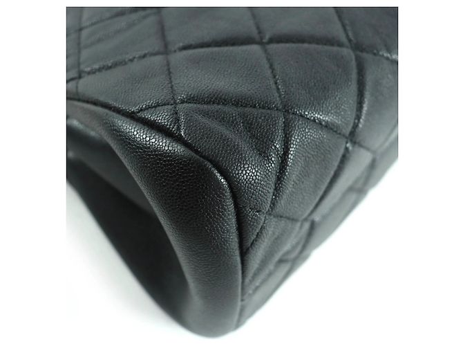 Bowling Borsa a mano in pelle caviar trapuntata Chanel Nero - vista 9