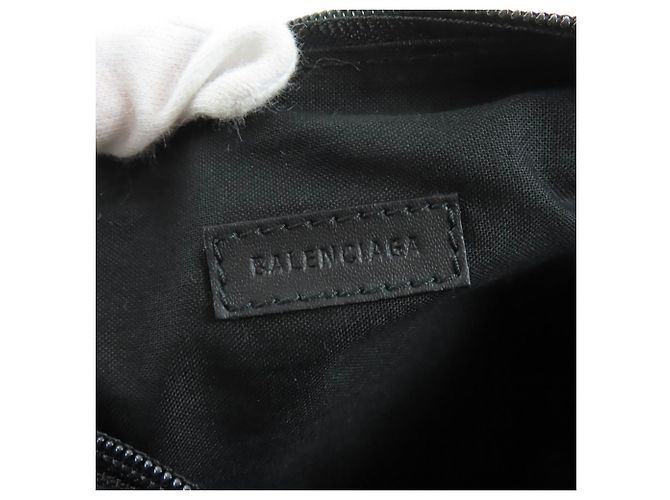 Borsa a Spalla in Nylon Explorer di Balenciaga Nero - vista 11