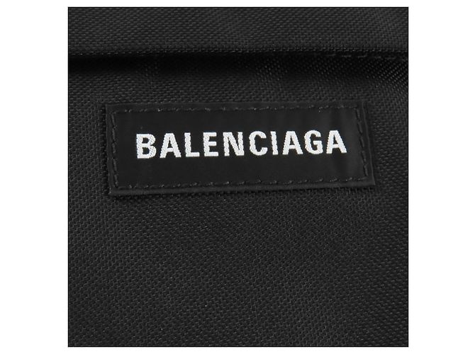 Borsa a Spalla in Nylon Explorer di Balenciaga Nero - vista 9