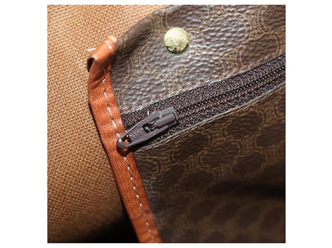 Céline Borsa Boston in tela Macadam CELINE in pelle PVC marrone e oro Auth ki6517 D'oro - vista 21