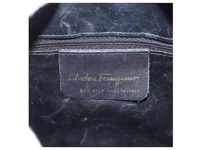 Vala Schultertasche aus Leder Schwarz Gold Salvatore Ferragamo Auth ka3259 Golden - Ansicht 12