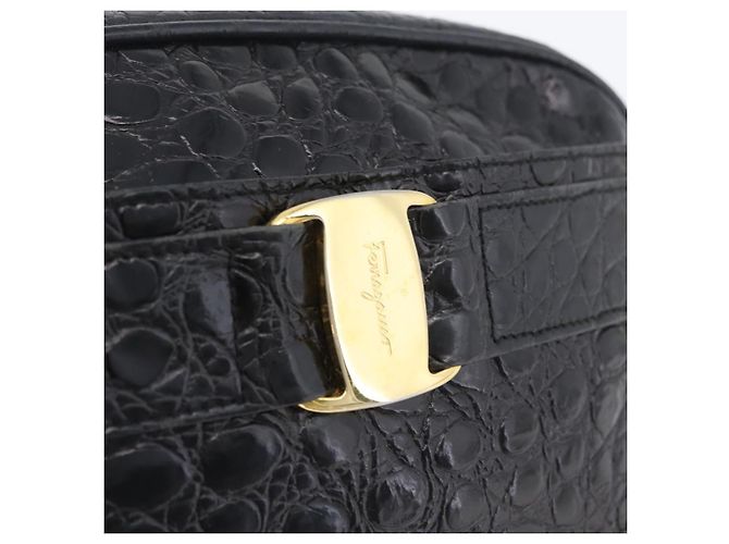 Vala Schultertasche aus Leder Schwarz Gold Salvatore Ferragamo Auth ka3259 Golden - Ansicht 18