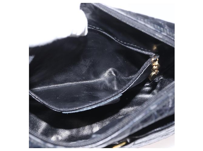 Vala Schultertasche aus Leder Schwarz Gold Salvatore Ferragamo Auth ka3259 Golden - Ansicht 22