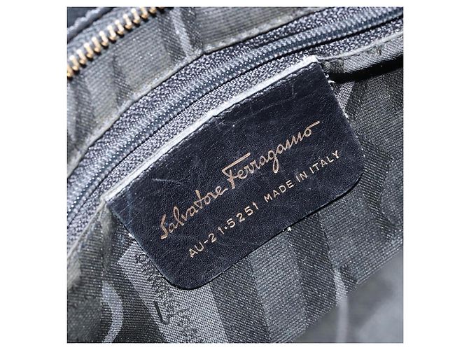 Sac à main Vala en chaîne Salvatore Ferragamo en nylon noir et or Auth gh1878 Doré - vue 12