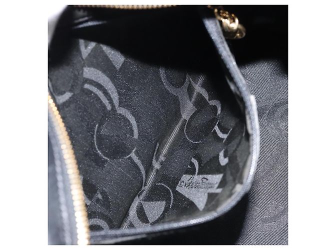 Sac à main Vala en chaîne Salvatore Ferragamo en nylon noir et or Auth gh1878 Doré - vue 20