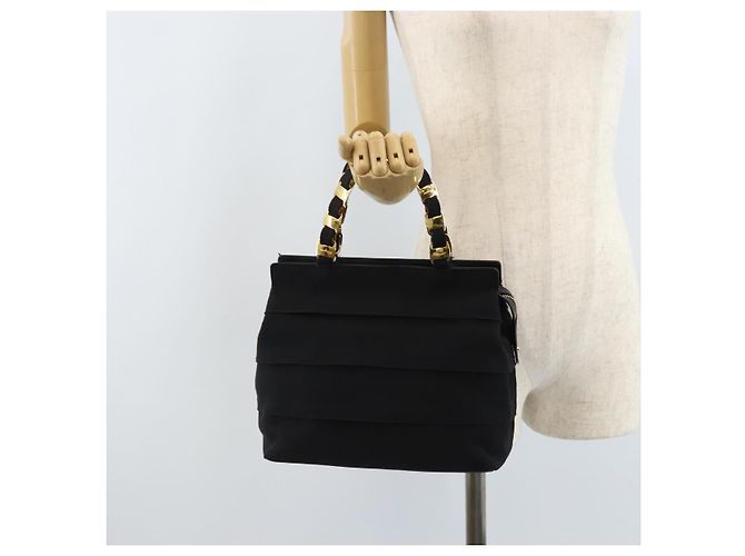 Sac à main Vala en chaîne Salvatore Ferragamo en nylon noir et or Auth gh1878 Doré - vue 21