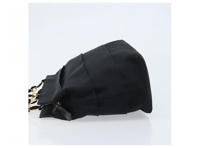 Sac à main Vala en chaîne Salvatore Ferragamo en nylon noir et or Auth gh1878 Doré - vue 4