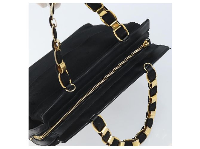 Sac à main Vala en chaîne Salvatore Ferragamo en nylon noir et or Auth gh1878 Doré - vue 6
