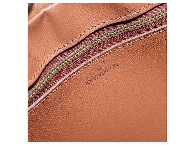 LOUIS VUITTON Clutch Marly Dragonne GM Monogram M51825 LV Auth BSZ486 Monogramma - vista 17