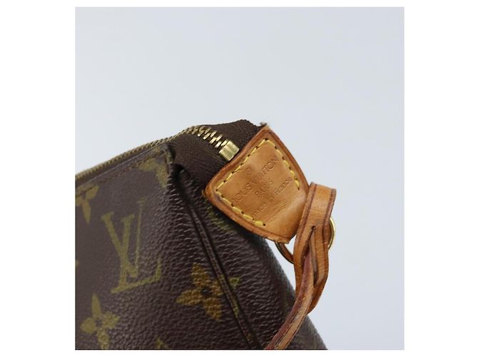 LOUIS VUITTON Pochette Accessoires Monogram M51980 LV Auth LNZ666 Monogramma - vista 9