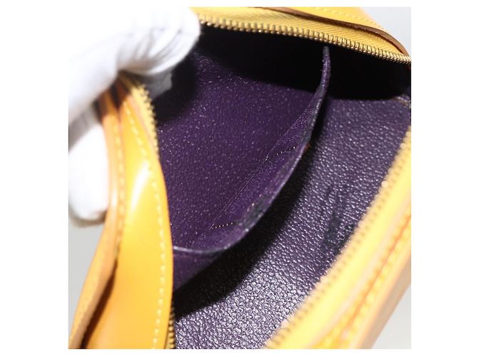 LOUIS VUITTON Pochette Dauphine PM Epi Gialla M48449 LV Auth BSZ506 Giallo - vista 12