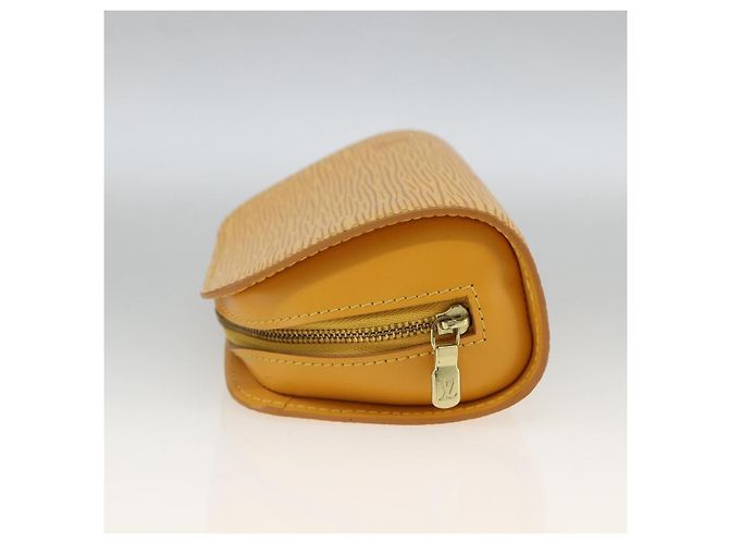 LOUIS VUITTON Pochette Dauphine PM Epi Gialla M48449 LV Auth BSZ506 Giallo - vista 3