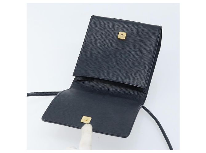 Borsa a Spalla FENDI in Pelle Nera Oro Auth LNZ677 Nero D'oro - vista 17