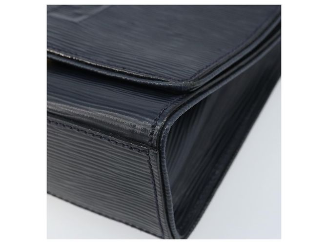 Borsa a Spalla FENDI in Pelle Nera Oro Auth LNZ677 Nero D'oro - vista 9