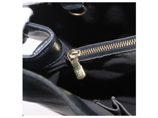 LOUIS VUITTON Borsa a Spalla Epi Mandala MM Nera M58892 LV Auth ka3396 Nero - vista 22