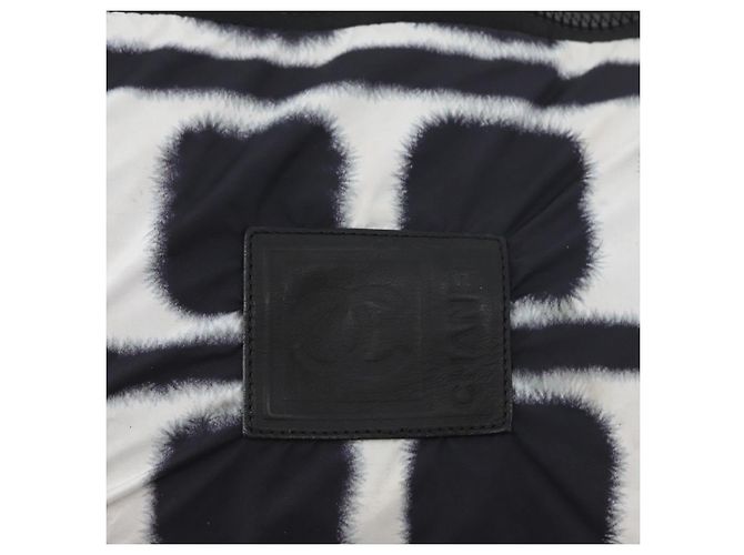 Borsa a Spalla CHANEL Nylon Nero Bianco Argento CC Auth BA11713A - vista 17