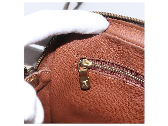 LOUIS VUITTON Clutch Marly Dragonne GM Monogram M51825 LV Auth th6648 Monogramma - vista 22